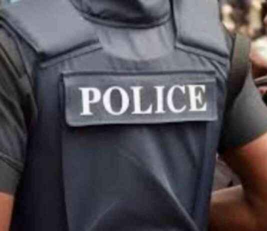 A’Ibom Police Raid Uncovers Pistol and Cartridges abom-police-raid-uncovers-pistol-and-cartridges